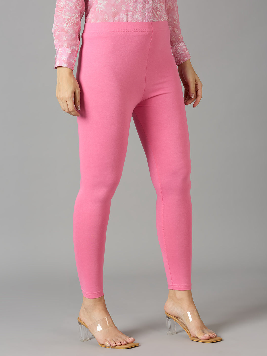 PINK LEGGINGS