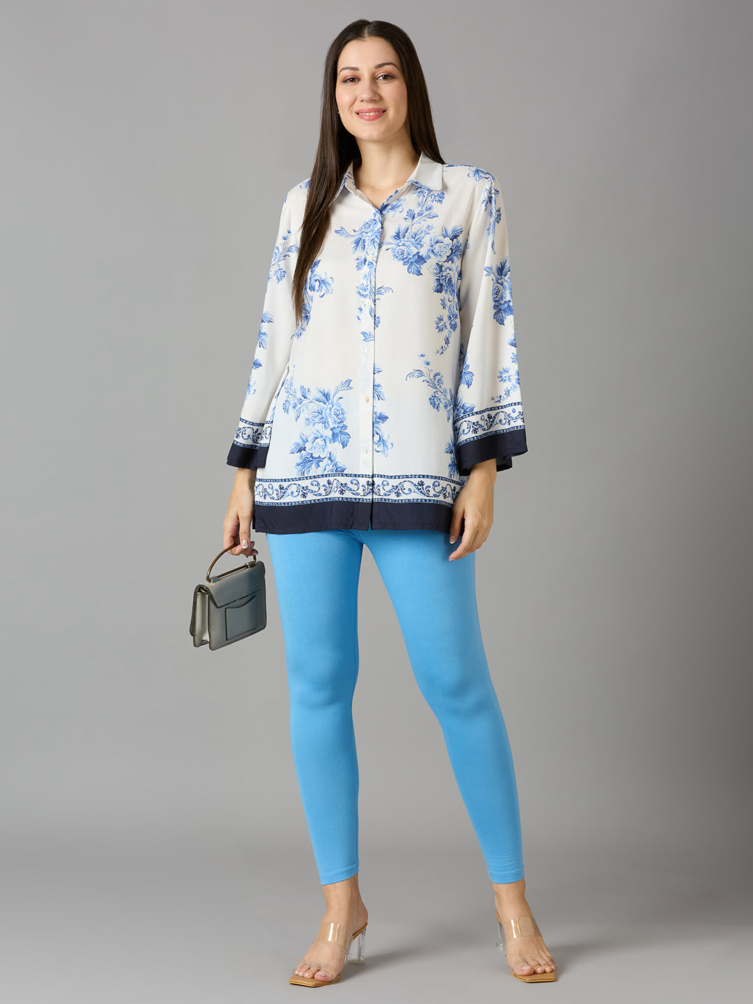 BLUE LEGGINGS