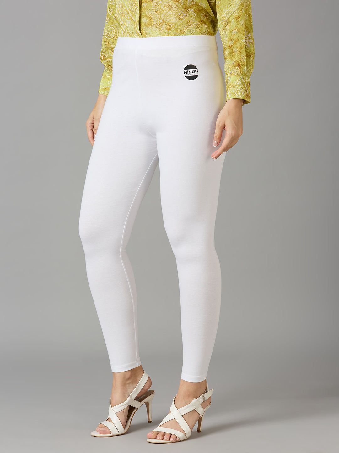WHITE LEGGINGS